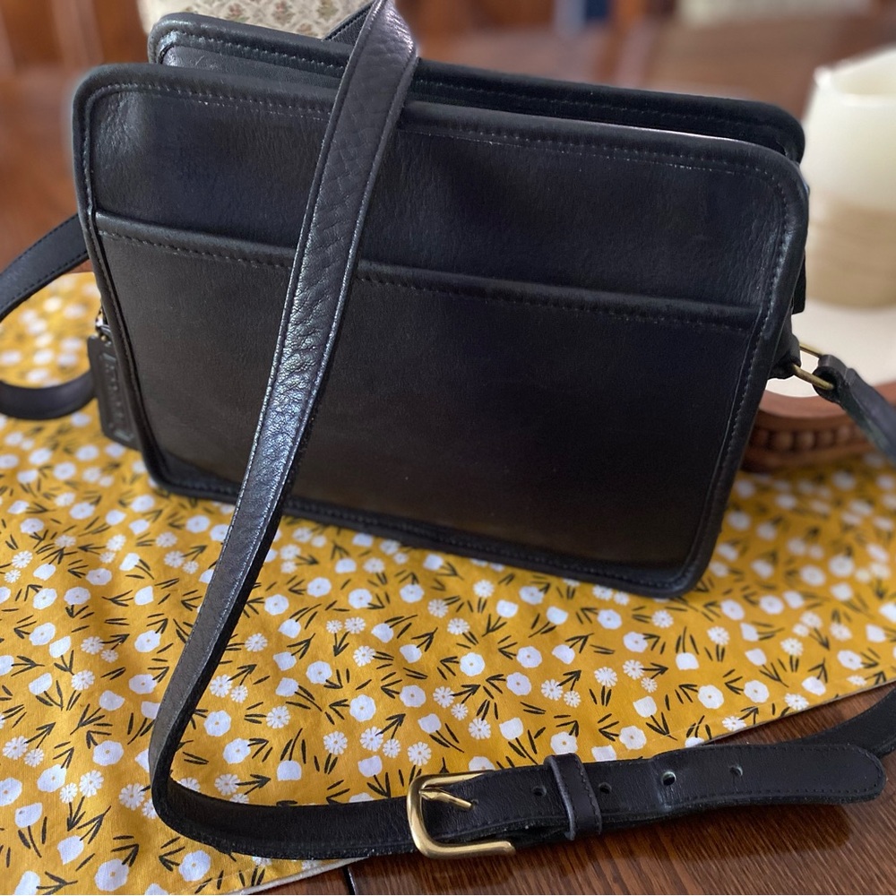 Coach,  Vintage Black Leather Bag